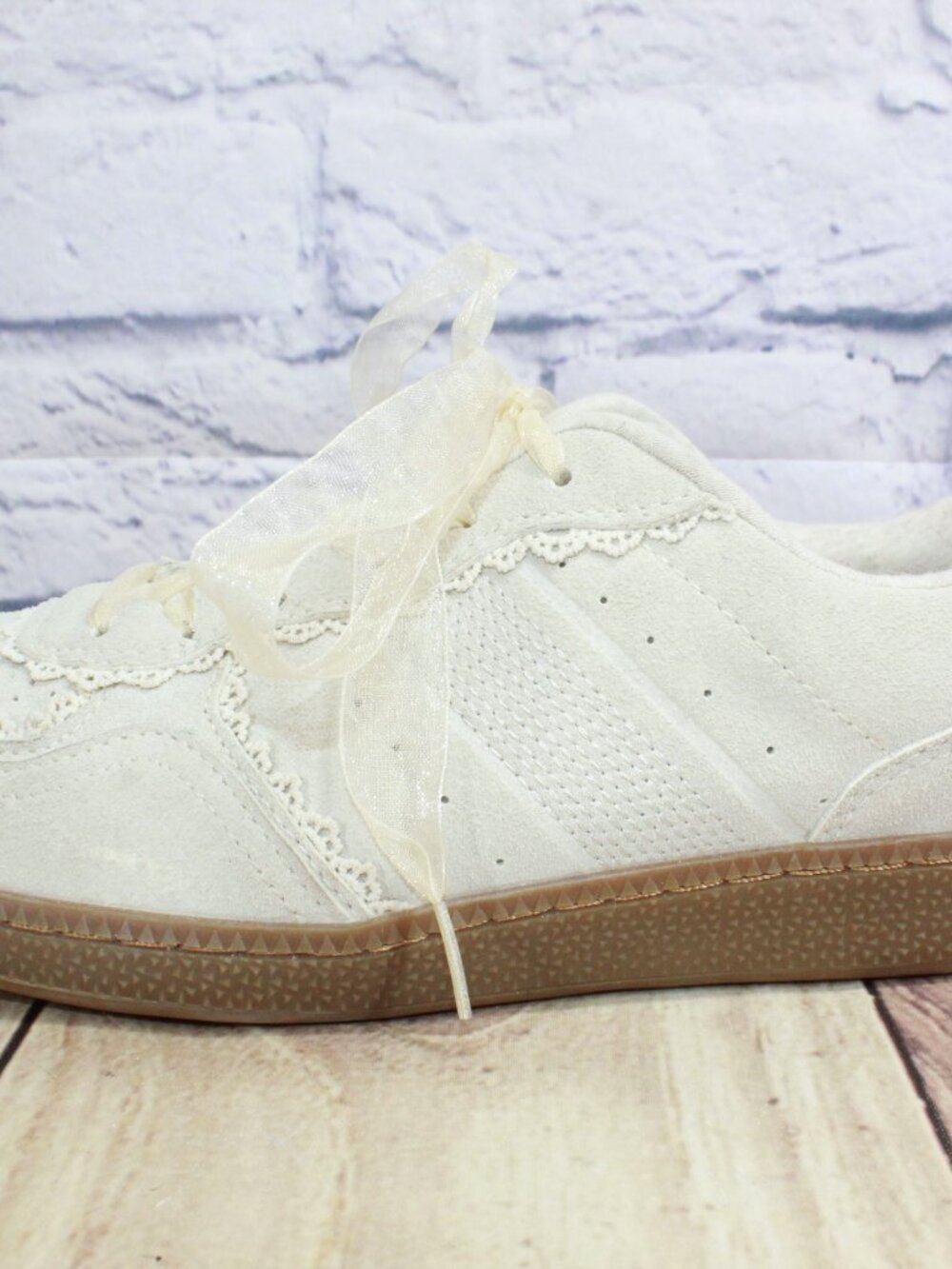 Sincerely Jules Belinda Suede Lace-Up Sneakers Women's Size 7.5 M